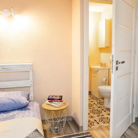 In Garage With Free Parking Apartment Kaunas